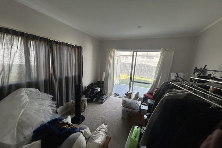 Photo of property in 18 Webb Place, Forrest Hill, Auckland, 0620