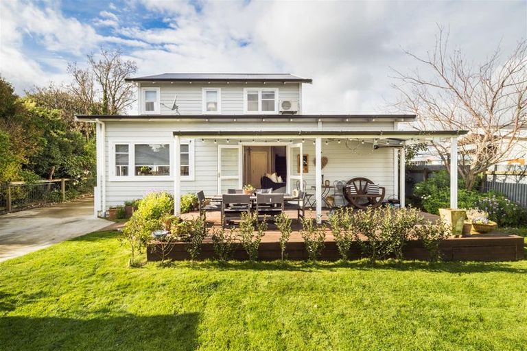 Photo of property in 41 Hammond Street, Bulls, 4818