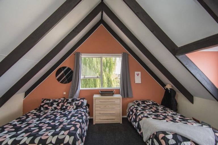 Photo of property in 70 John Street North, Temuka, 7920