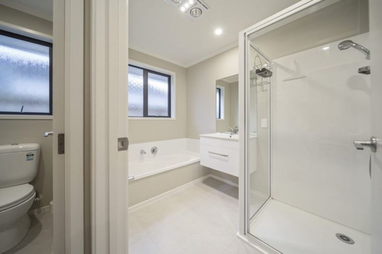 Photo of property in 213c Junction Road, Highlands Park, New Plymouth, 4371