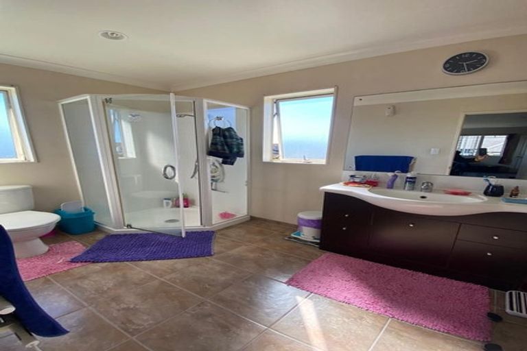 Photo of property in 135 Cyril French Drive, Flat Bush, Auckland, 2016