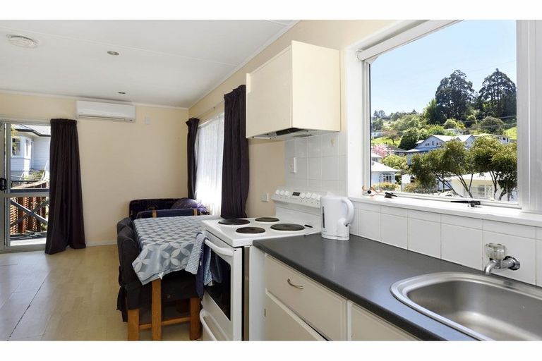 Photo of property in 1/80 Toi Toi Street, Toi Toi, Nelson, 7010