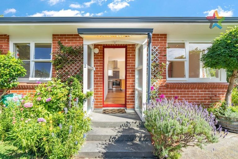 Photo of property in 4/204 Muritai Road, Eastbourne, Lower Hutt, 5013