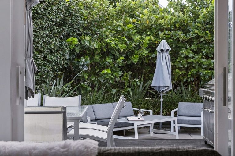 Photo of property in 59 Hall Road, Matua, Tauranga, 3110