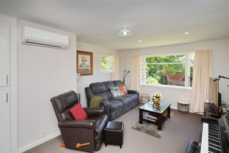 Photo of property in 34 Charlcott Street, Burnside, Christchurch, 8053