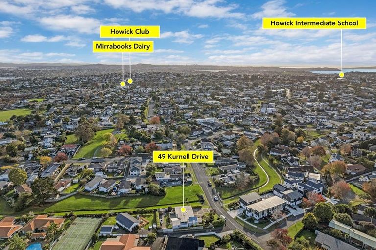 Photo of property in 49 Kurnell Drive, Botany Downs, Auckland, 2010