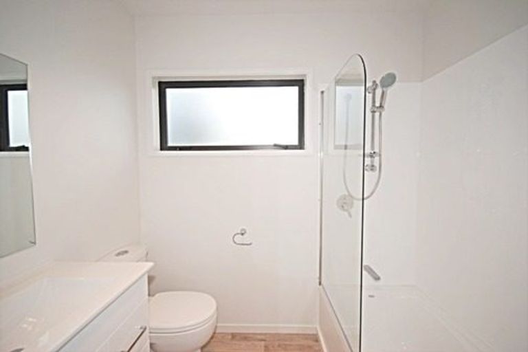 Photo of property in 90 Chelburn Crescent, Mangere East, Auckland, 2024