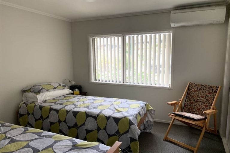 Photo of property in 26 Gavinike Place, Waimauku, 0812