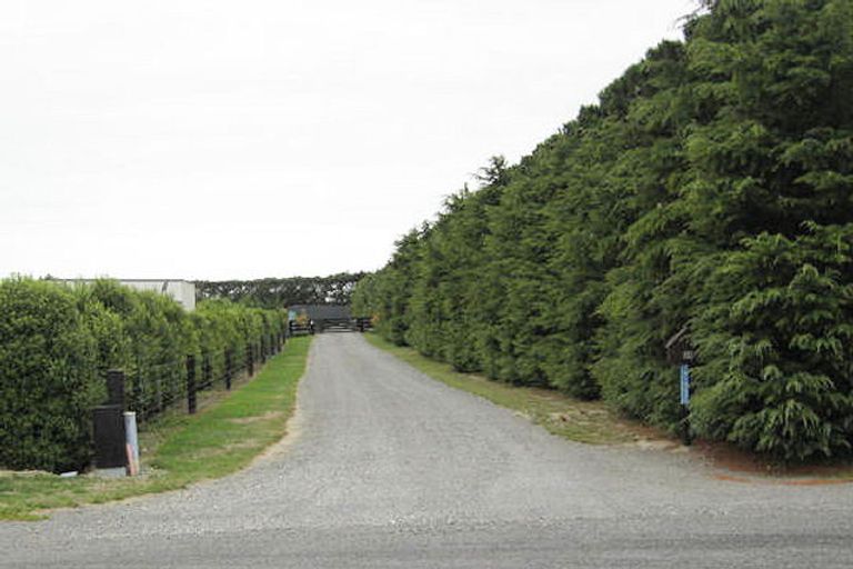 Photo of property in 35 Fairhurst Place, Rolleston, 7614