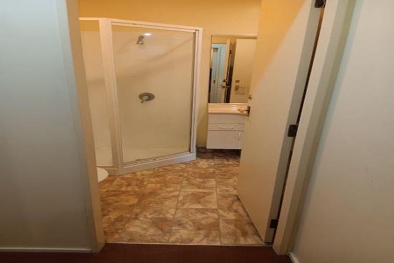 Photo of property in Courtenay Apartments, 308/120 Courtenay Place, Te Aro, Wellington, 6011