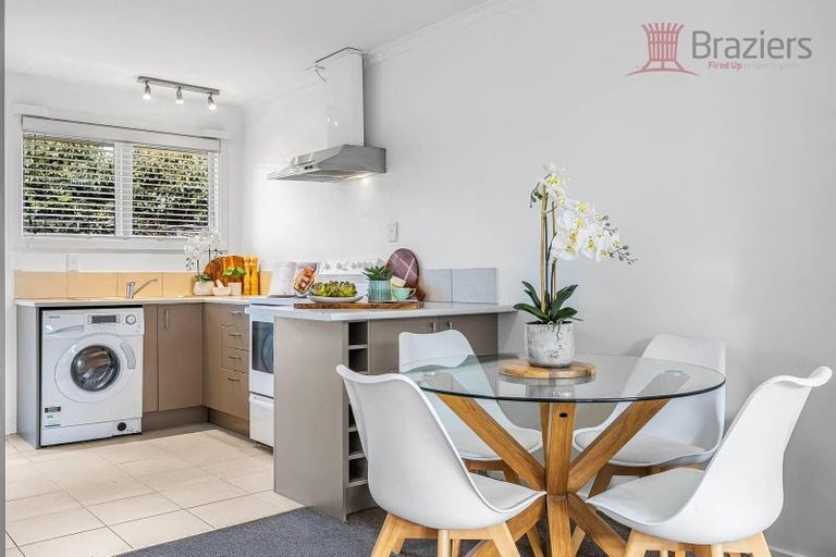 Photo of property in 2/41 Naseby Street, Merivale, Christchurch, 8014