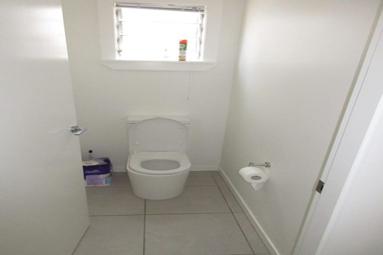 Photo of property in 10 Stanley Street, Berhampore, Wellington, 6023