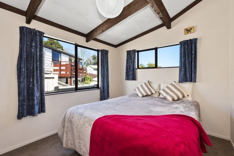 Photo of property in 20 Tupelo Street, Pukete, Hamilton, 3200