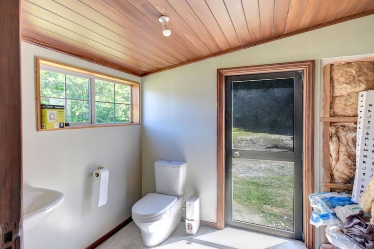 Photo of property in 2 Moturata Road, Taieri Beach, Brighton, 9091