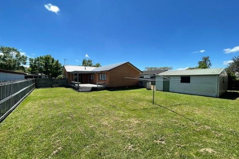 Photo of property in 3 Ensign Place, Flagstaff, Hamilton, 3210