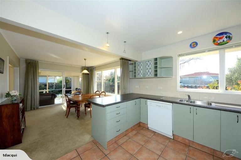 Photo of property in 51 Kent Lodge Avenue, Avonhead, Christchurch, 8042