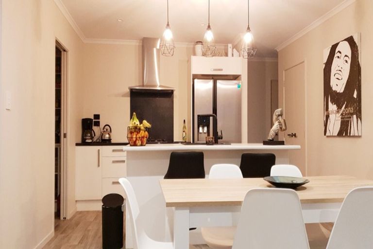 Photo of property in 15 Magnolia Crescent, Tawhero, Whanganui, 4501