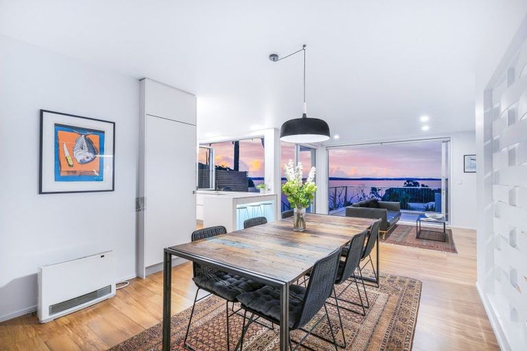 Photo of property in 51 St Michaels Avenue, Point Chevalier, Auckland, 1022