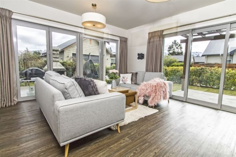 Photo of property in 19 The Dunes, Cromwell, 9310