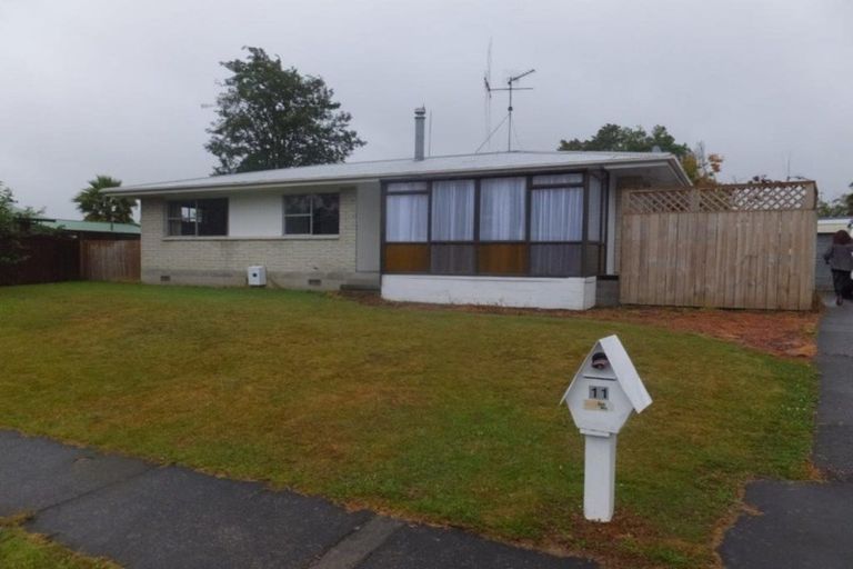 Photo of property in 11 Brookbank Place, Glenview, Hamilton, 3206