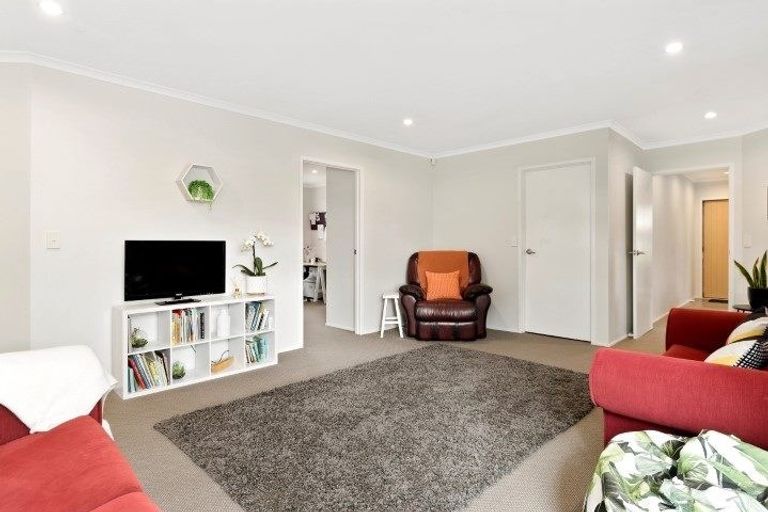 Photo of property in 73 Condor Drive, Pyes Pa, Tauranga, 3112