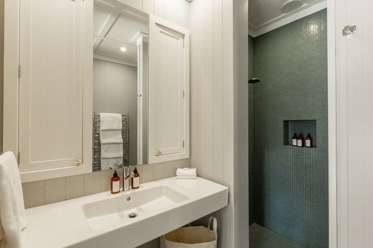 Photo of property in 313 Clifton Road, Te Awanga, 4102