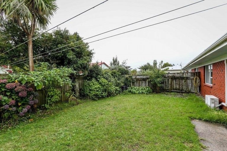 Photo of property in 22c Barrett Street, Westown, New Plymouth, 4310