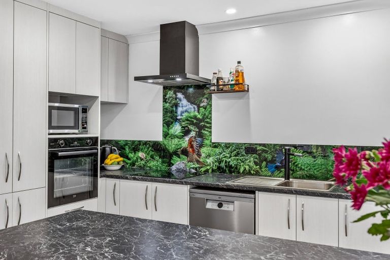 Photo of property in 22 Neal Street, Putaruru, 3411