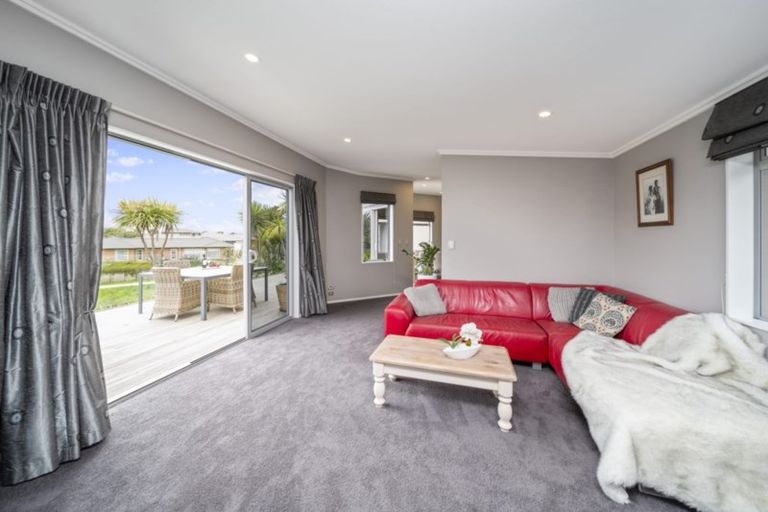 Photo of property in 21c Parkvue Drive, Bell Block, New Plymouth, 4312