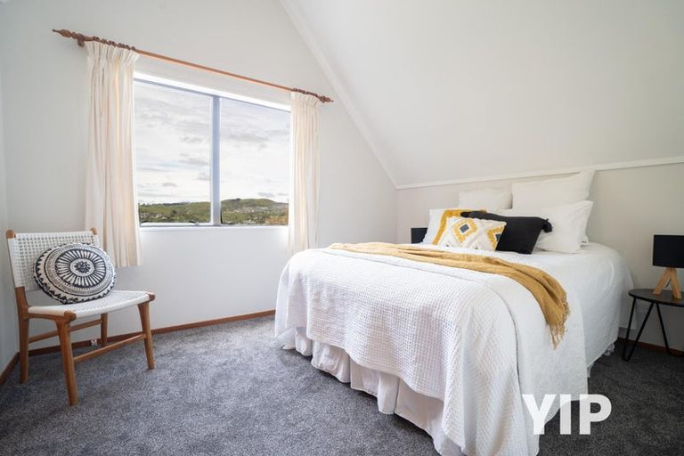 Photo of property in 23 Chorley Grove, Churton Park, Wellington, 6037