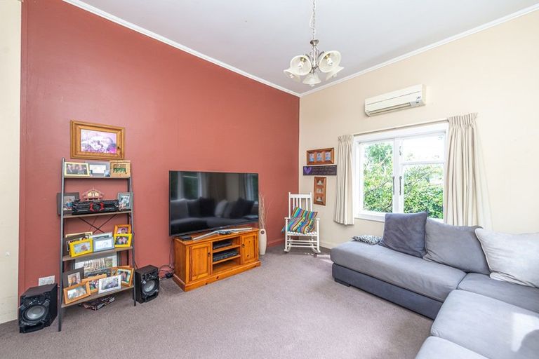 Photo of property in 9a Kotare Street, Aramoho, Whanganui, 4500