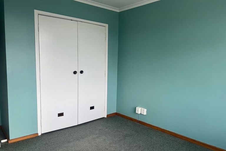 Photo of property in 13-17 Park Avenue, Epuni, Lower Hutt, 5011