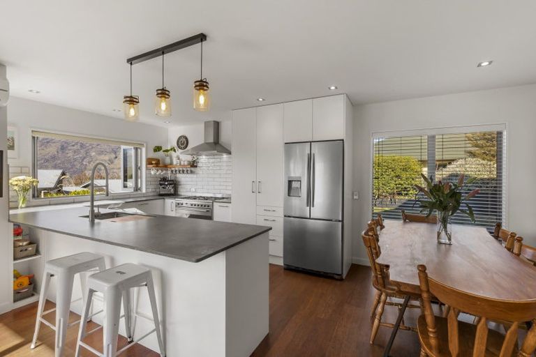 Photo of property in 8 Abbottswood Lane, Lower Shotover, Queenstown, 9371