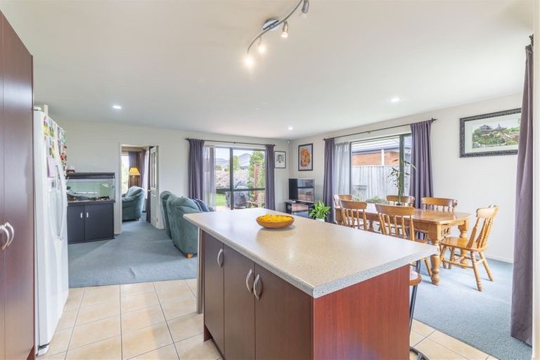 Photo of property in 7 Kinsella Crescent, Aidanfield, Christchurch, 8025