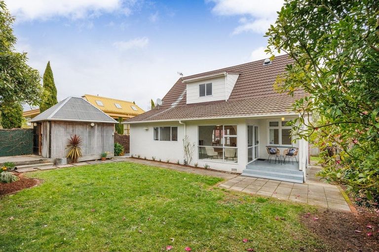 Photo of property in 20 Karina Terrace, Roslyn, Palmerston North, 4414