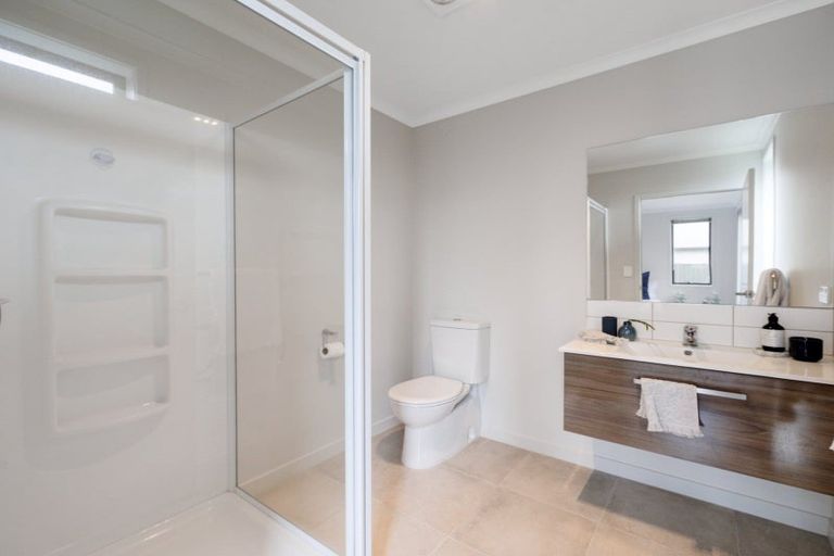 Photo of property in 4 Shannon Lane, Pyes Pa, Tauranga, 3112