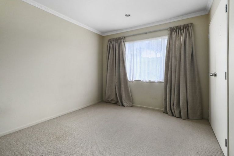 Photo of property in 237 Titirangi Road, Titirangi, Auckland, 0604