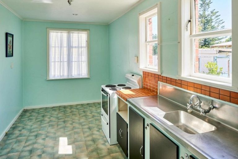 Photo of property in 3 Norris Grove, Taita, Lower Hutt, 5011