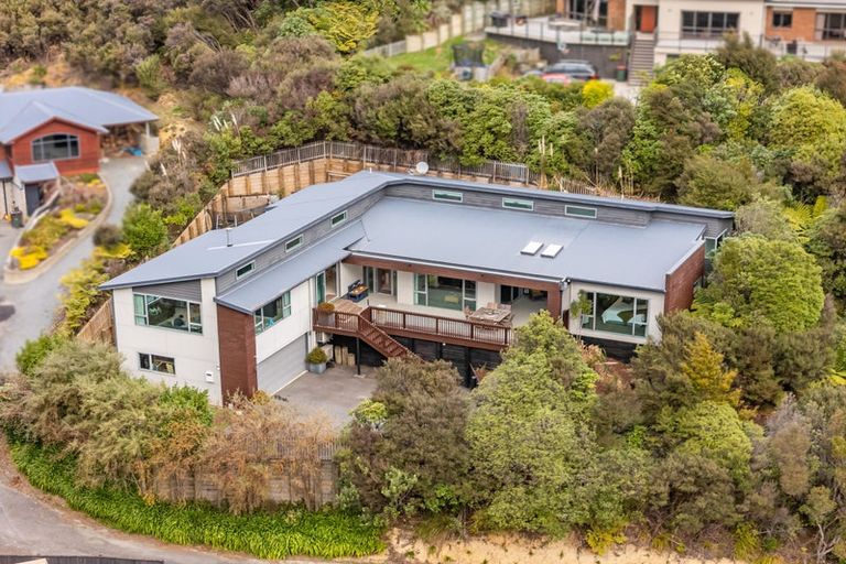 Photo of property in 9 Sylvan Way, Silverstream, Upper Hutt, 5019