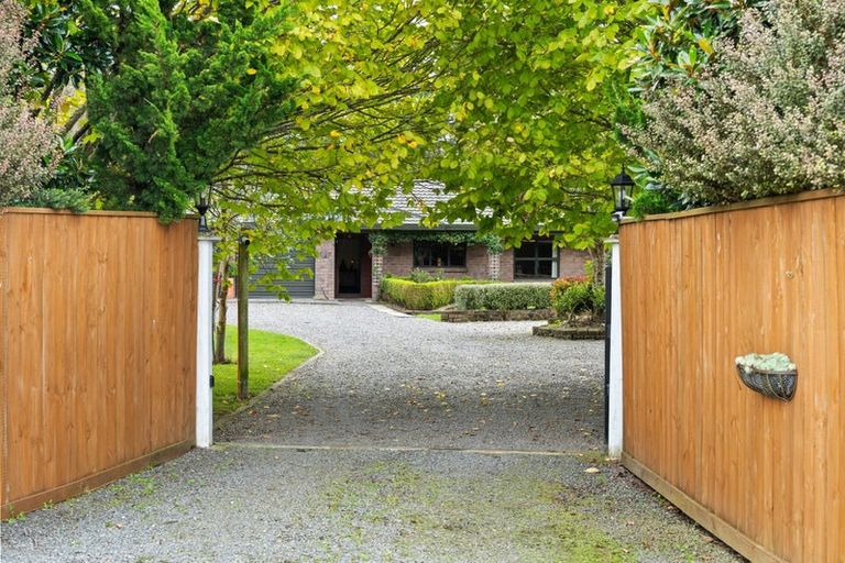 Photo of property in 71 Railway Road, Dalefield, Carterton, 5791