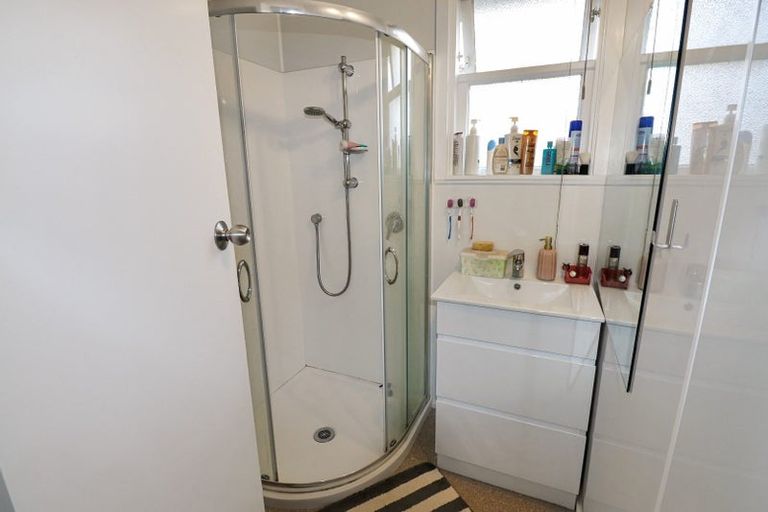 Photo of property in 55 Gordon Street, Avalon, Lower Hutt, 5011