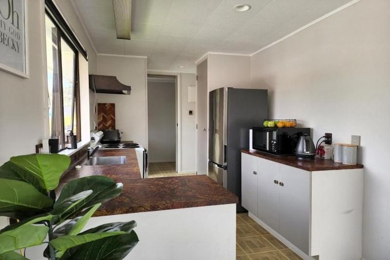 Photo of property in 66 Cumberland Street, Welbourn, New Plymouth, 4312