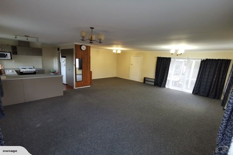 Photo of property in 300 Withells Road, Avonhead, Christchurch, 8042