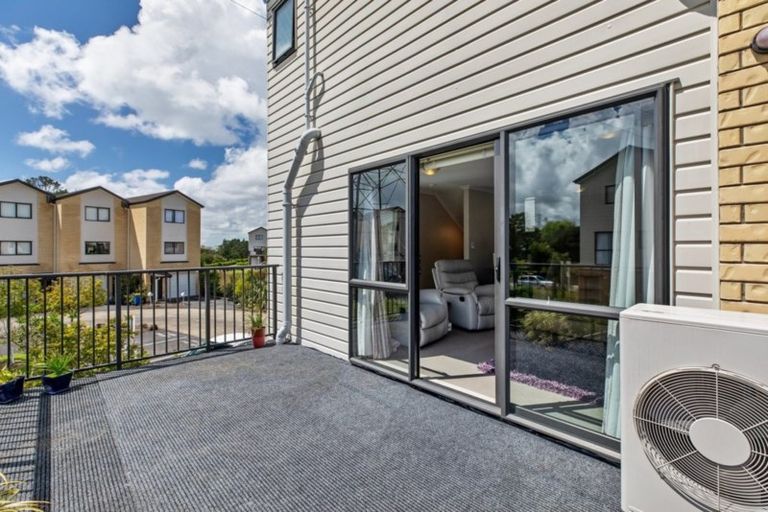 Photo of property in St Claire Village, 60/172 Mcleod Road, Te Atatu South, Auckland, 0610