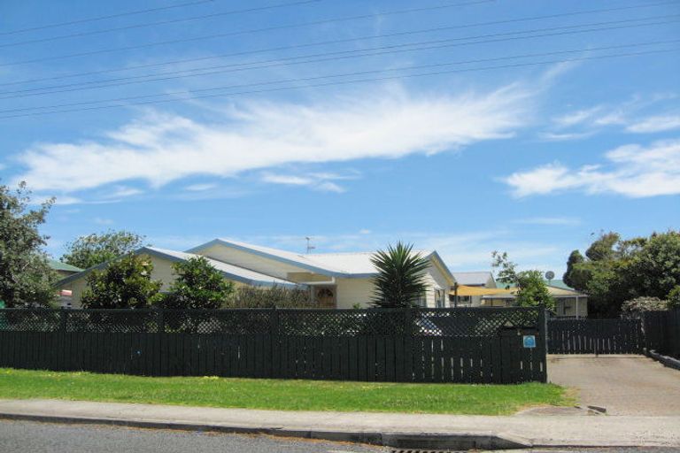 Photo of property in 29b Stevenson Road, Clarks Beach, 2122