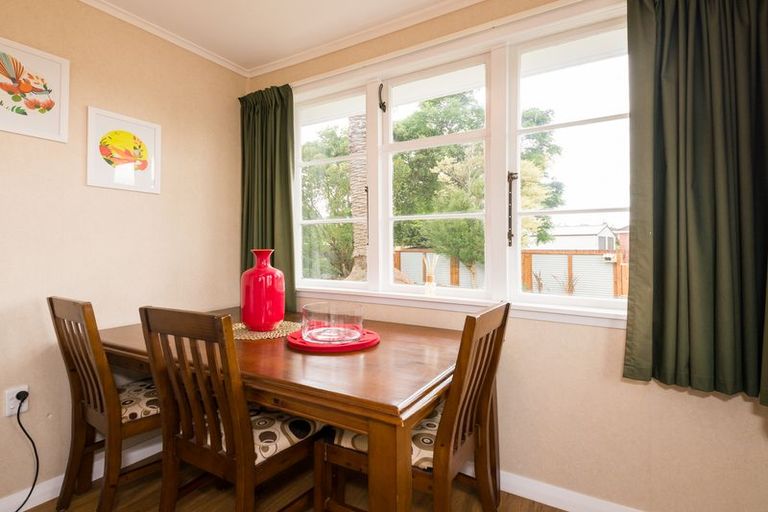 Photo of property in 3 Wakefield Street, Awapuni, Palmerston North, 4412