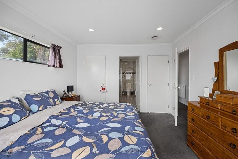 Photo of property in 24 Rosendale Avenue, Spotswood, New Plymouth, 4310