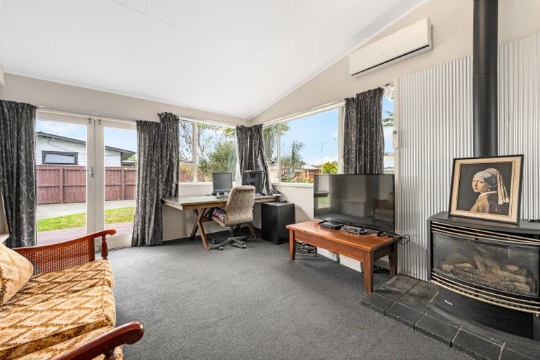 Photo of property in 87 Long Melford Road, Awapuni, Palmerston North, 4412