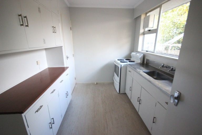 Photo of property in 37 Union Street, Hokowhitu, Palmerston North, 4410