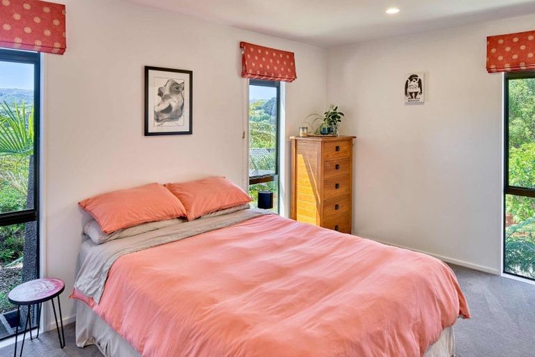 Photo of property in 17 Voyager Way, Whitby, Porirua, 5024